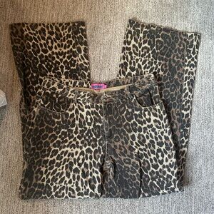 Edikted Cheetah Jeans